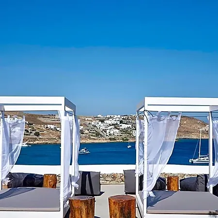 Pietra E Mare - Mykonos Moments By Mr And Mrs White